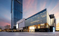 七理论：好10％、次20％、差70％；楼盘项目全面